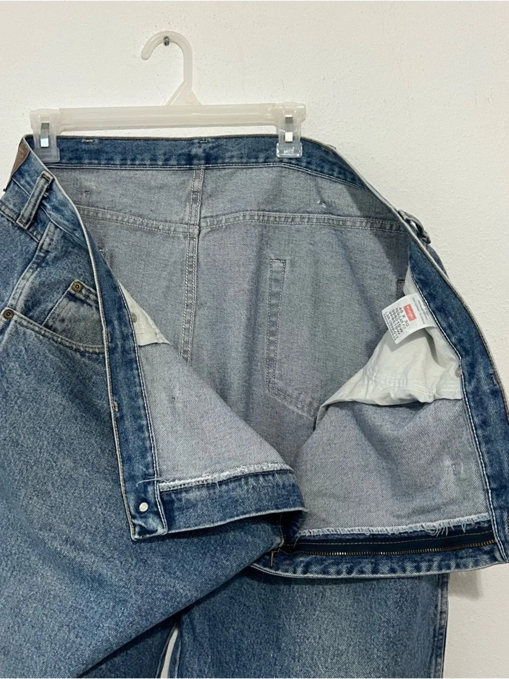 Wrangler Men Jeans Straight Fit 5 Pockets Style Denim Blue Jeans Size 46”x 30” - Picture 13 of 14